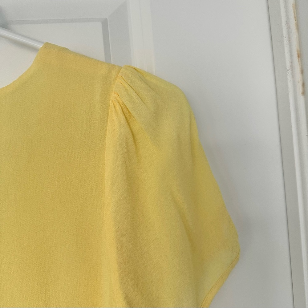 yellow, V-neck, short sleeve, min dress - Picture 7 of 11